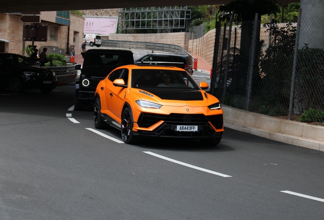 Lamborghini Urus Performante