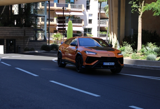 Lamborghini Urus Performante