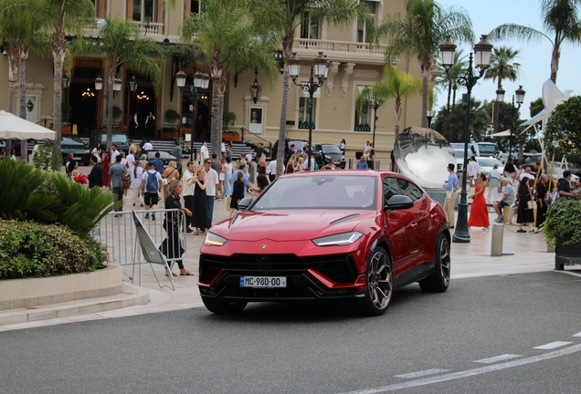 Lamborghini Urus Performante