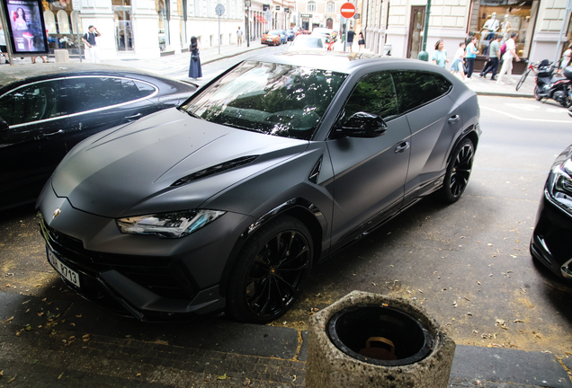 Lamborghini Urus S