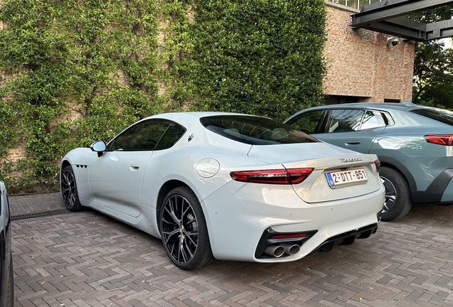 Maserati GranTurismo Modena