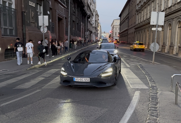 McLaren 750s