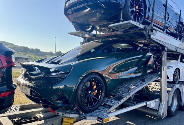 McLaren 750S