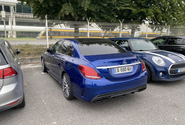 Mercedes-AMG C 63 S W205