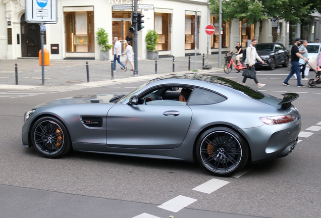 Mercedes-AMG GT C C190 2019