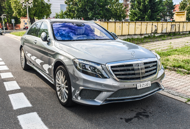Mercedes-Benz S 65 AMG V222