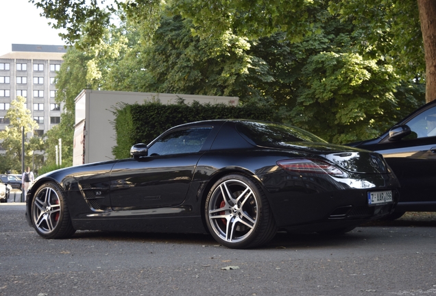 Mercedes-Benz SLS AMG