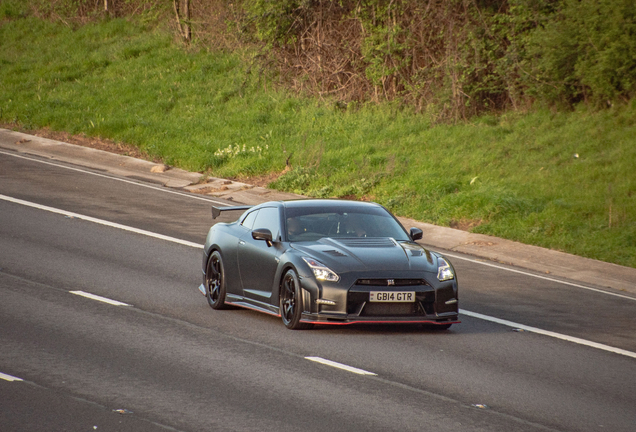 Nissan GT-R 2014