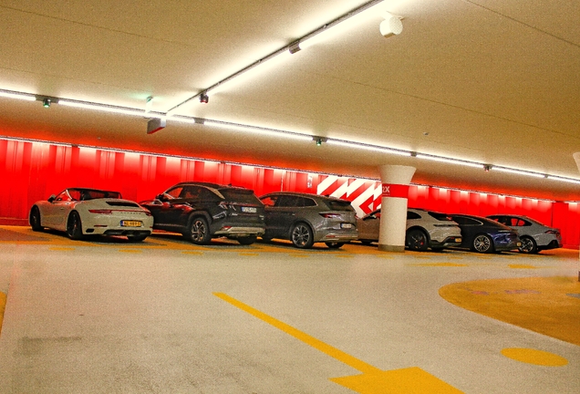 Porsche 991 Carrera 4S Cabriolet MkII