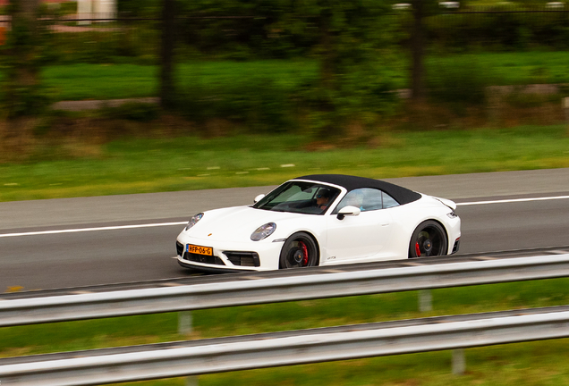 Porsche 992 Carrera 4 GTS Cabriolet MkI