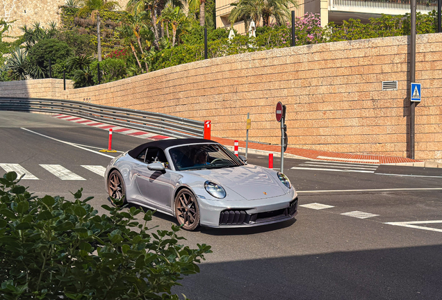 Porsche 992 Carrera 4 GTS Cabriolet MkII