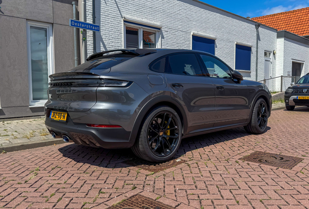Porsche 9YA Cayenne Turbo E-Hybrid