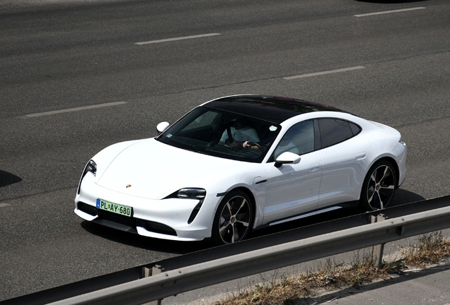 Porsche Taycan Turbo MkI