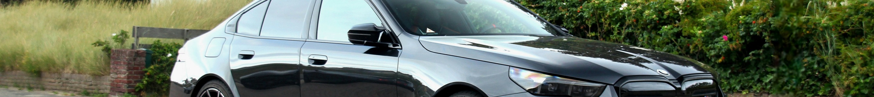 BMW M5 G90