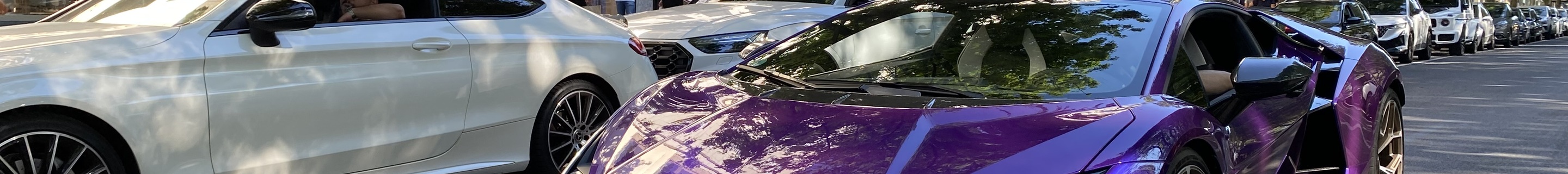 Lamborghini Revuelto
