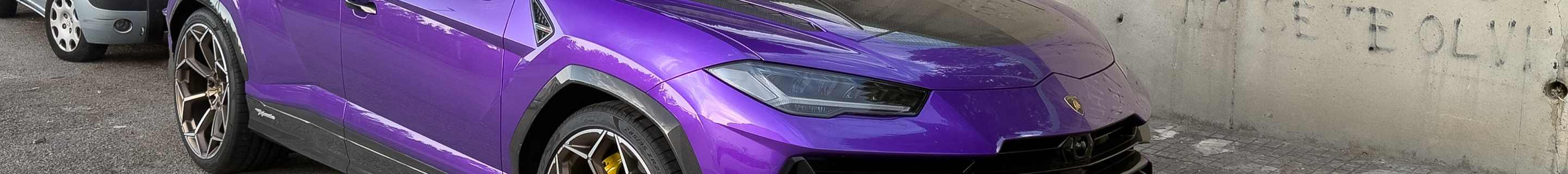Lamborghini Urus Performante