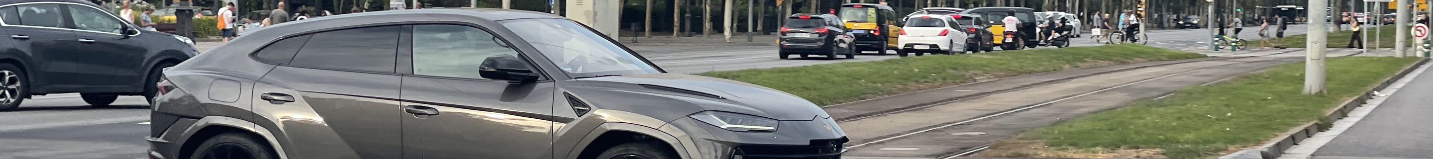 Lamborghini Urus S