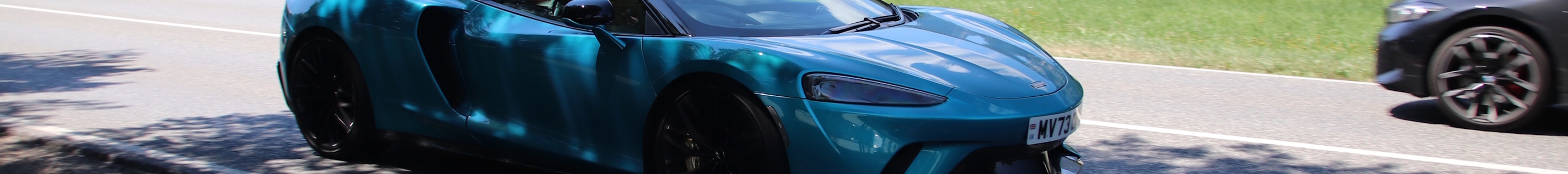 McLaren GT
