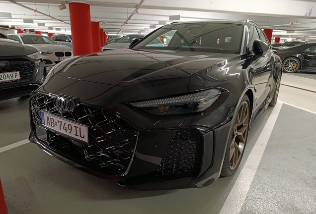 Audi RS5 Avant B10