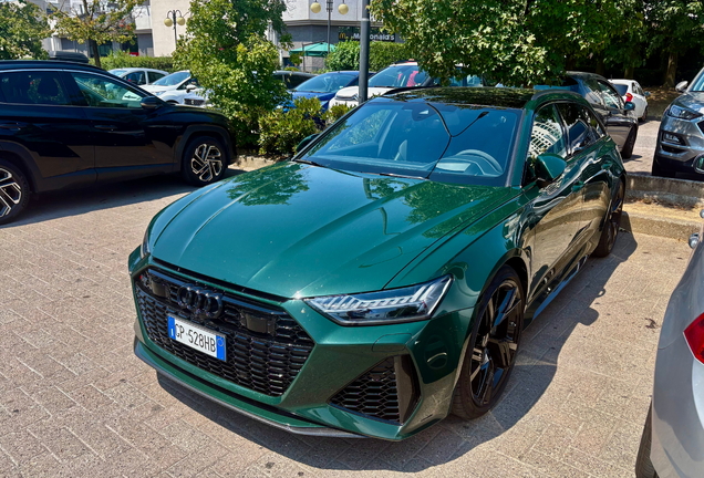 Audi RS6 Avant C8