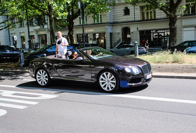 Bentley Continental GTC V8