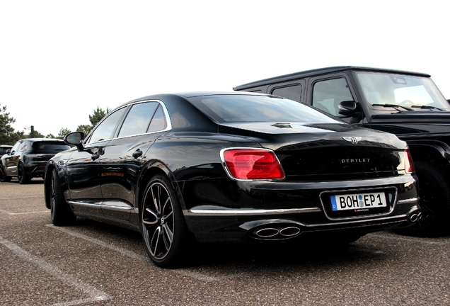 Bentley Flying Spur V8 2021