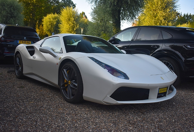Ferrari 488 Spider
