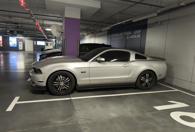 Ford Mustang GT 2013
