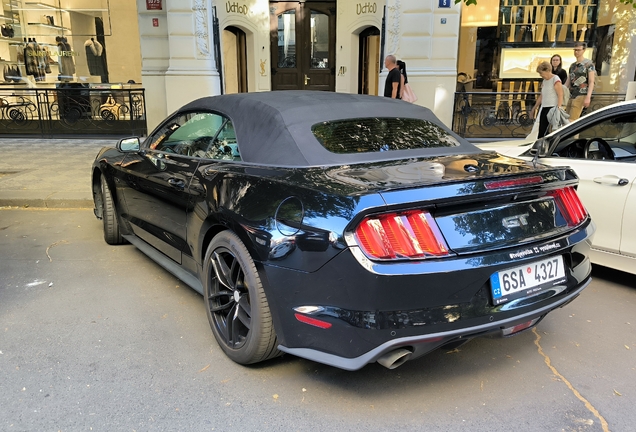 Ford Mustang GT Convertible 2015