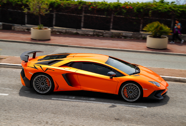 Lamborghini Aventador LP750-4 SuperVeloce