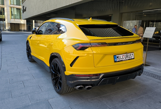Lamborghini Urus