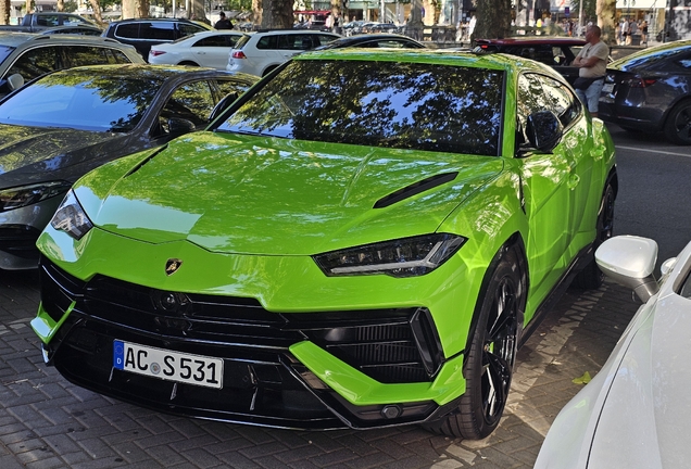 Lamborghini Urus S