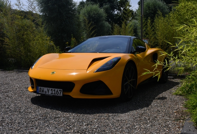 Lotus Emira