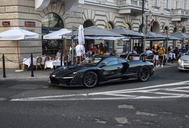McLaren Senna
