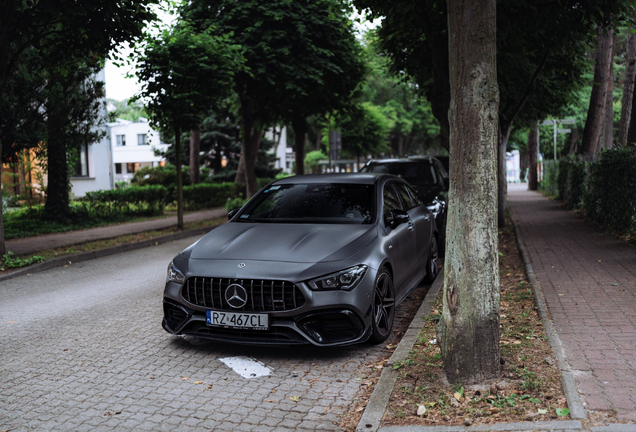 Mercedes-AMG CLA 45 Shooting Brake X118