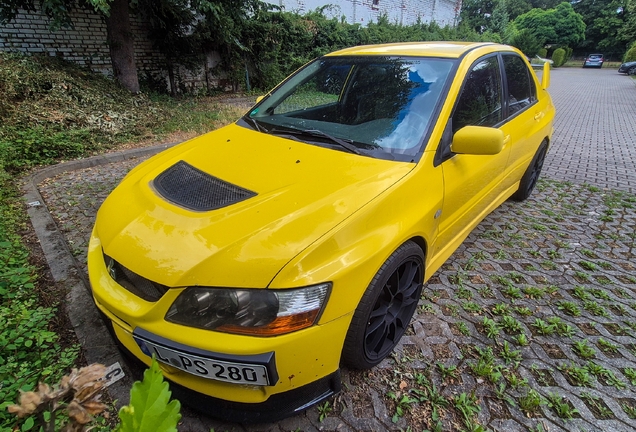 Mitsubishi Lancer Evolution IX