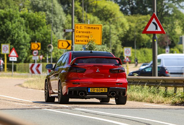 Mitsubishi Lancer Evolution X