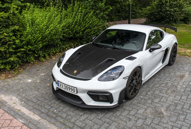 Porsche 718 Cayman GT4 RS Weissach Package