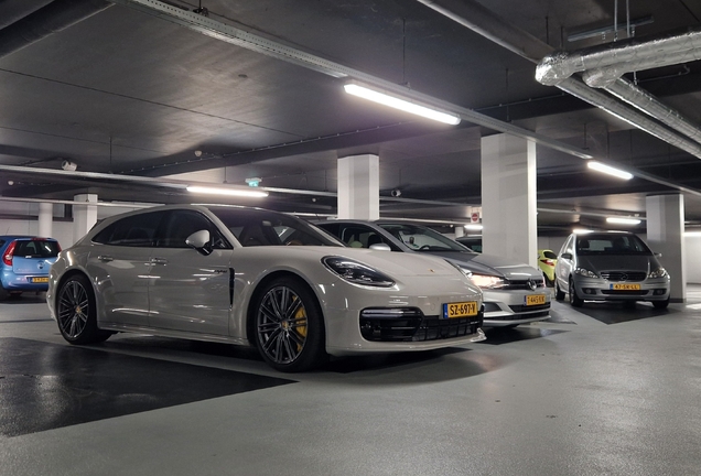 Porsche 971 Panamera Turbo S E-Hybrid Sport Turismo MkI