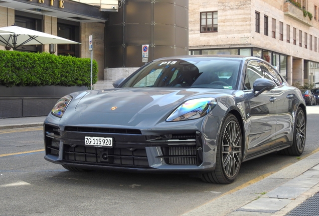 Porsche 972 Panamera GTS MkI