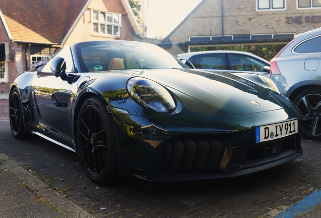 Porsche 992 Carrera 4 GTS Cabriolet MkII