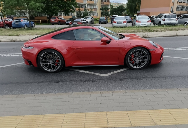 Porsche 992 Carrera 4S MkI