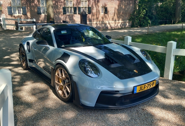 Porsche 992 GT3 RS MkI Weissach Package