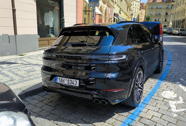 Porsche 9YA Cayenne GTS MkII