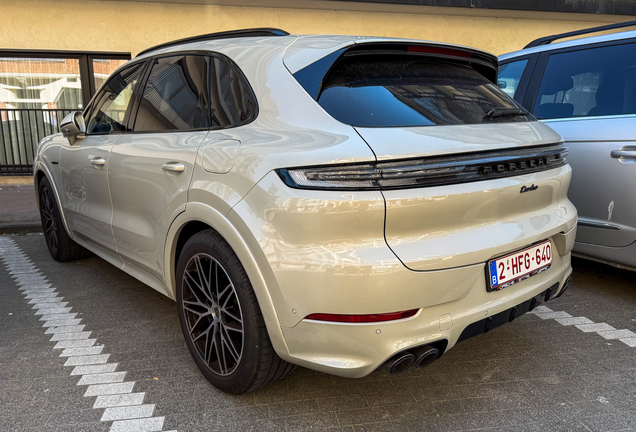Porsche 9YA Cayenne Turbo E-Hybrid