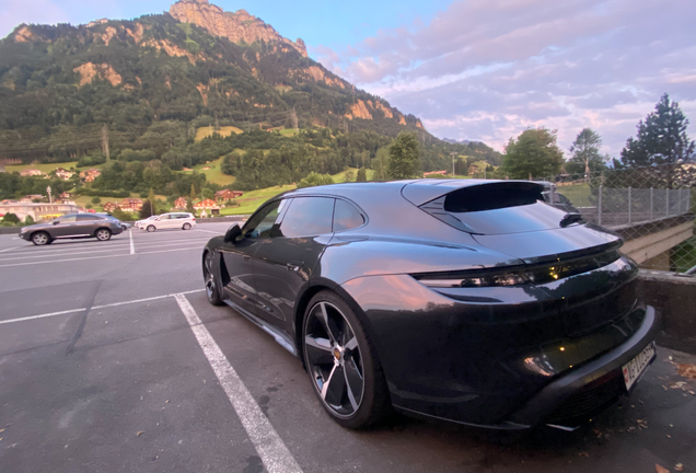 Porsche Taycan GTS Sport Turismo MkI