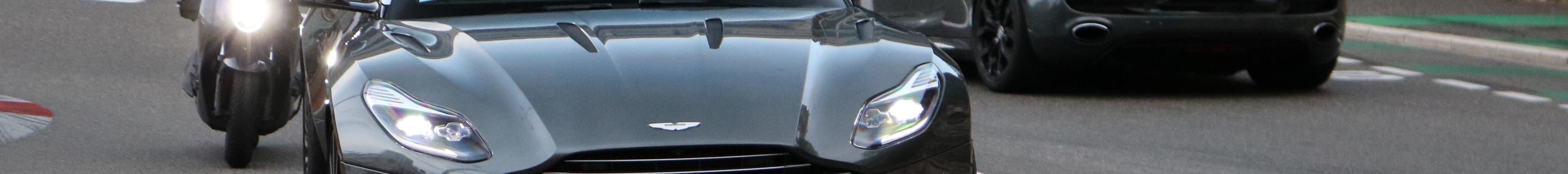 Aston Martin DB11