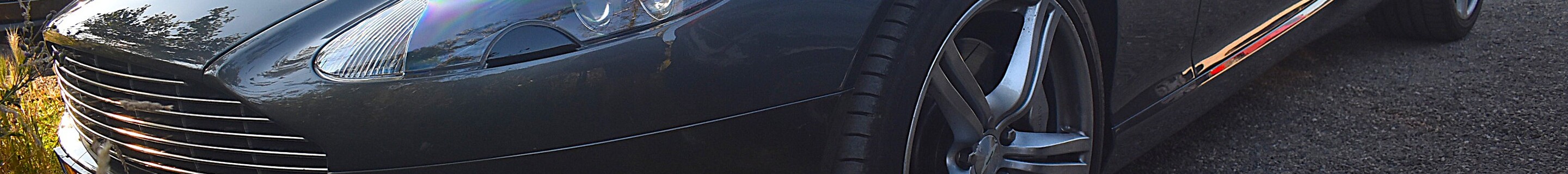 Aston Martin DB9
