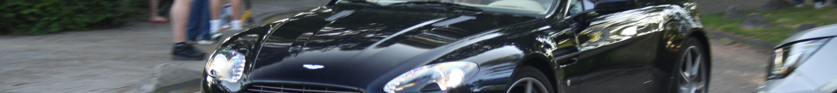 Aston Martin V8 Vantage