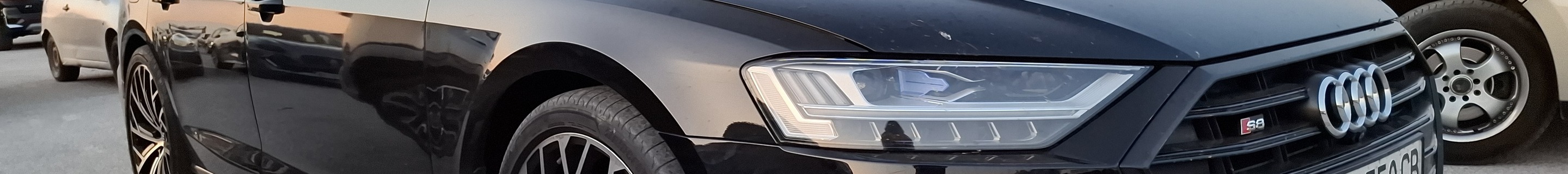 Audi S8 D5